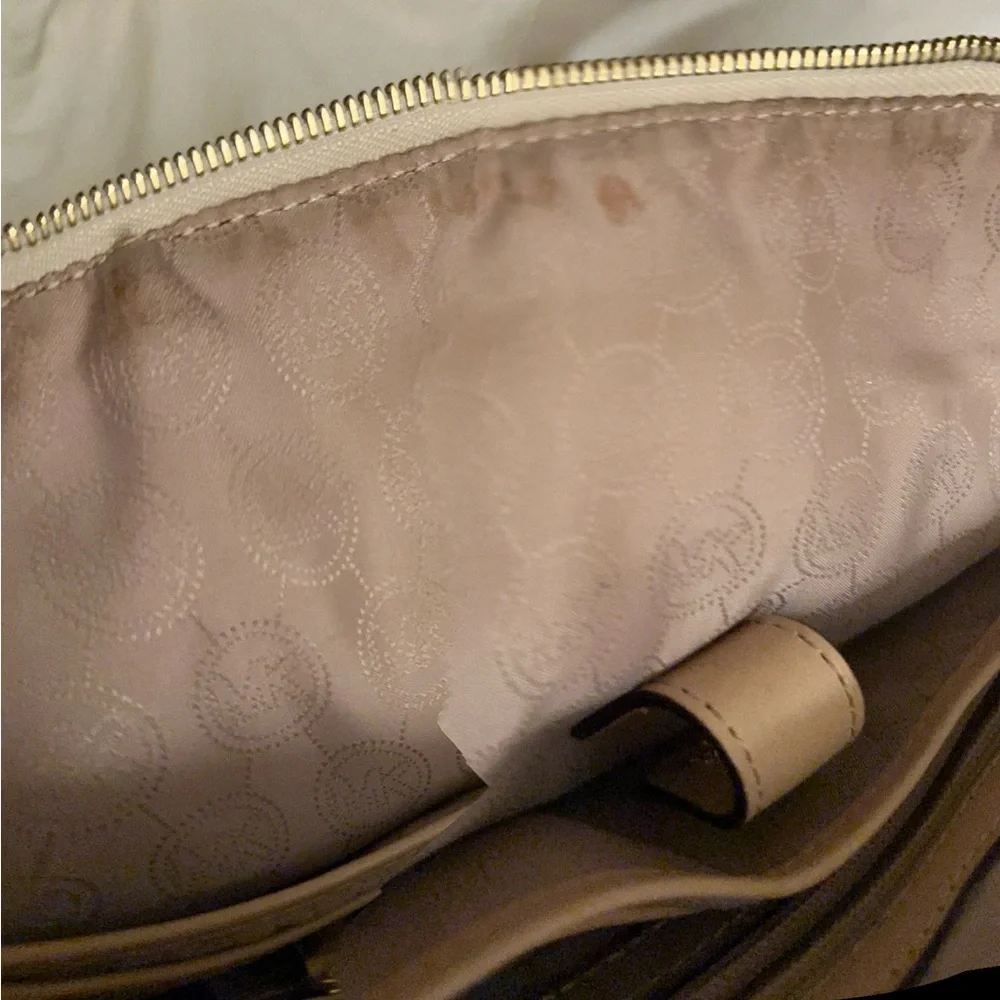 MICHAEL KORS SIGNATURE VANILLA SHOPPING TOTE SHOULDER BAG - Picture 9 of 14